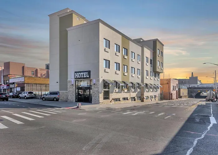 Pergola Jamaica JfkAirport Hotel